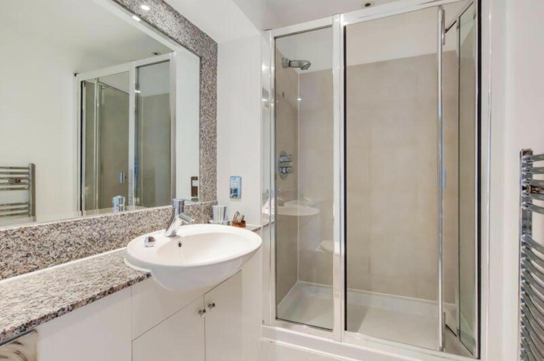 2-Bed Penthouse With Unique River Views - Located In London'S Iconic Building المظهر الخارجي الصورة